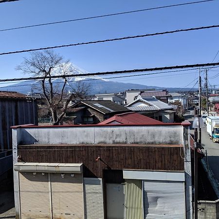 街のホテル Fujiyoshida Eksteriør billede